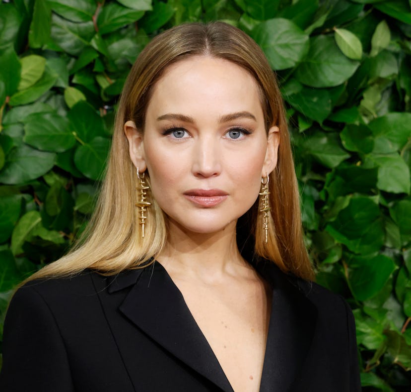 Jennifer Lawrence spoke about how filming sex scenes with a friend can be difficult.