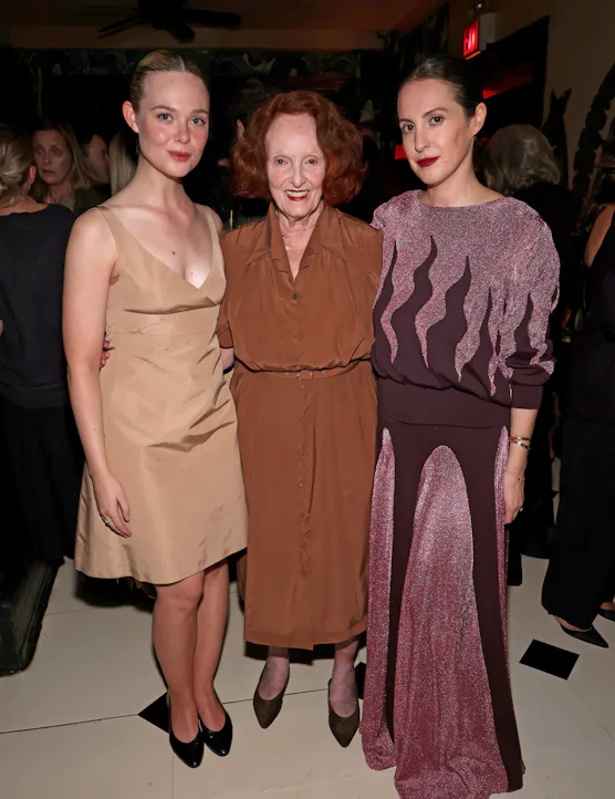 NEW YORK, NEW YORK - OCTOBER 13: (EDITOR’S NOTE: Image has been retouched.) (L-R) Elle Fanning, Grac...