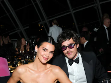 LOS ANGELES, CALIFORNIA - OCTOBER 17: (EDITORIAL USE ONLY) (L-R) Kendall Jenner and Jacob Elordi att...