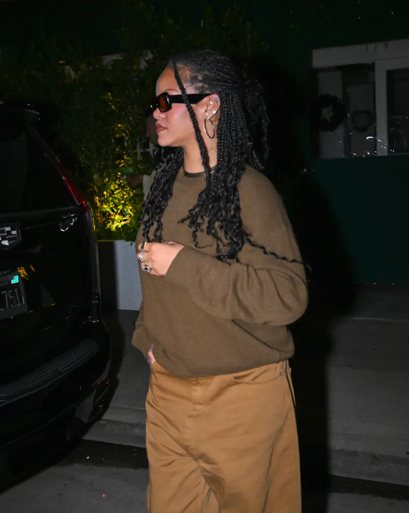 LOS ANGELES, CA - OCTOBER 29: Rihanna is seen on October 29, 2026 in Los Angeles, California. (Phot...