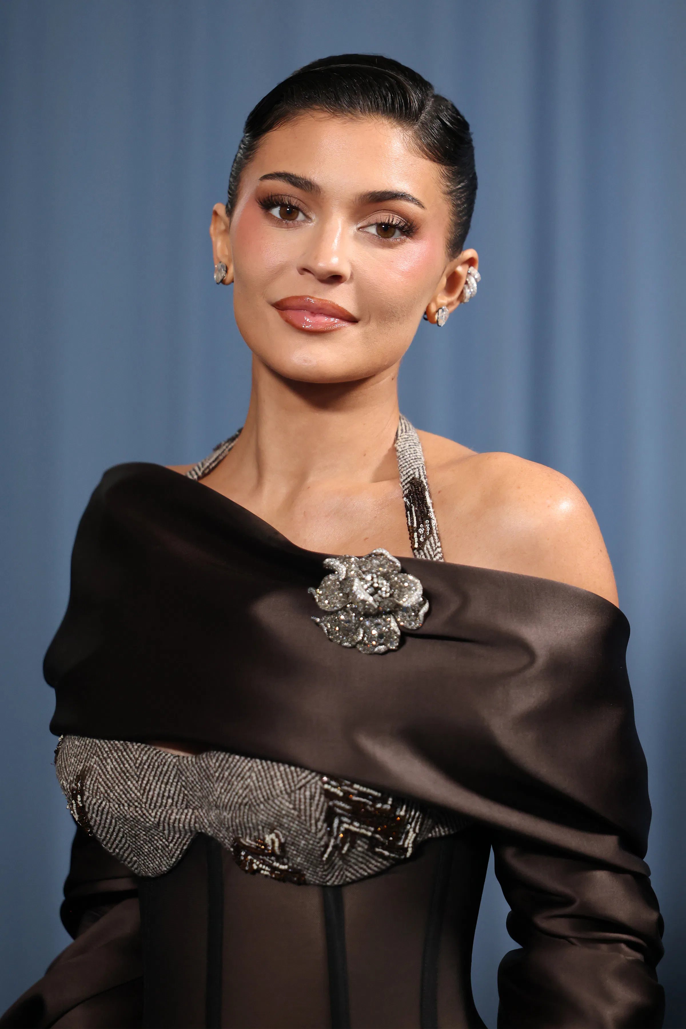 NEW YORK, NEW YORK - MAY 05: Kylie Jenner attends the 2025 Met Gala Celebrating "Superfine: Tailorin...