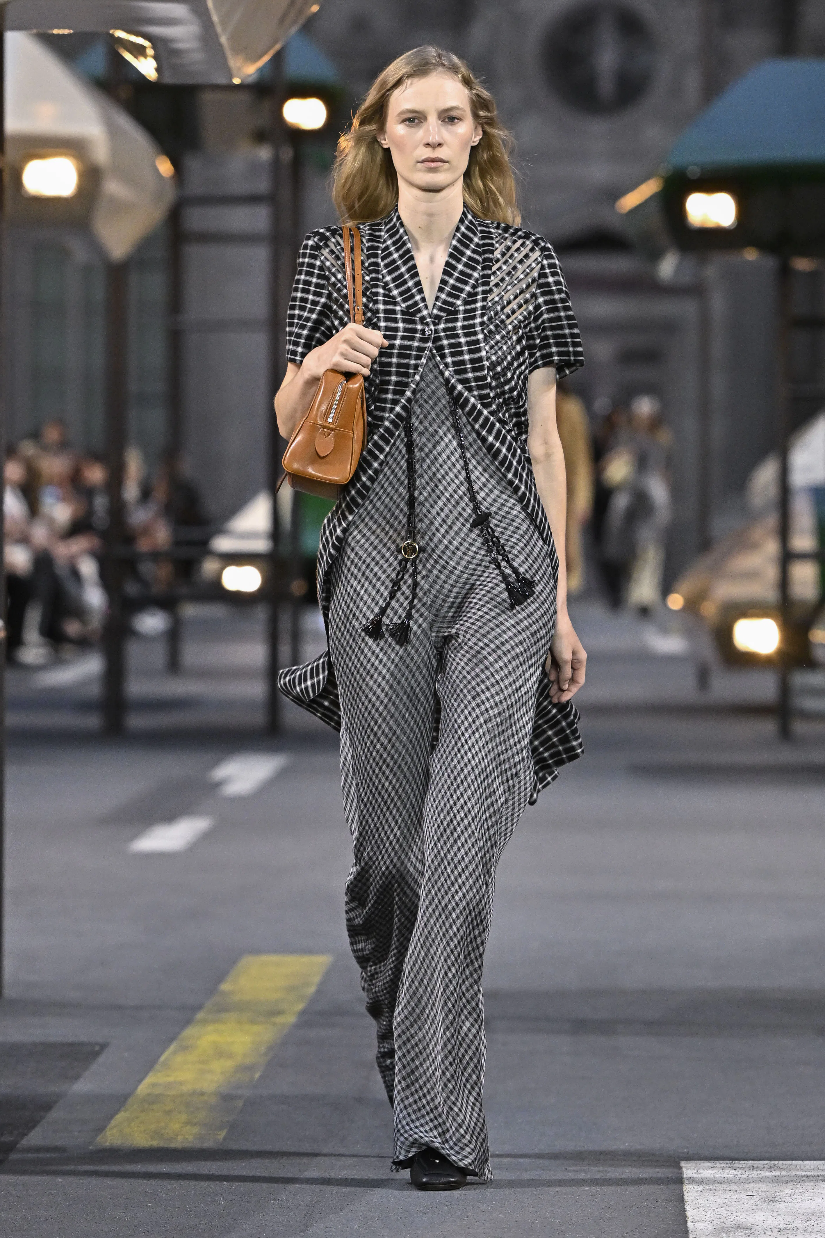 Julia Nobis walks the runway during the Louis Vuitton Ready to Wear Spring/Summer 2027 fashion show 