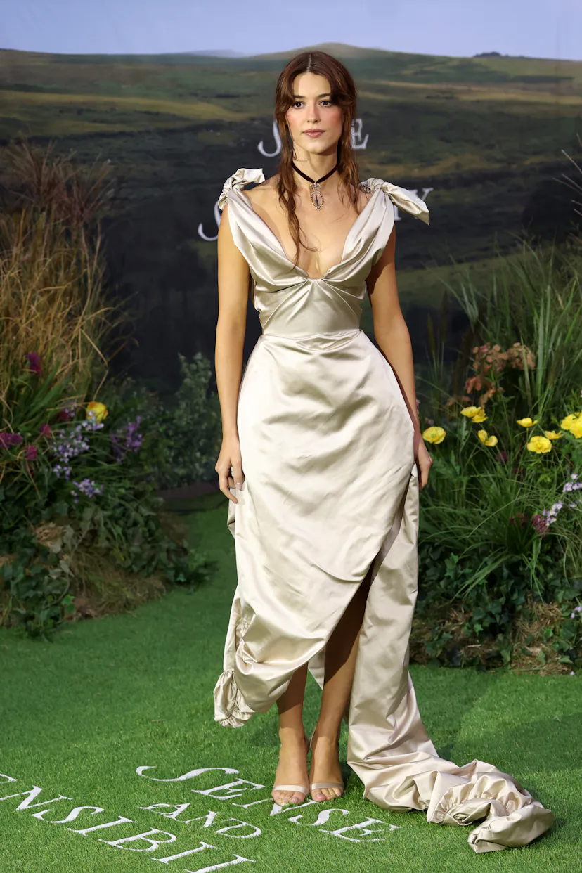 Daisy Edgar-Jones "Sense & Sensibility" World Premiere aSeptember 15 2026 London