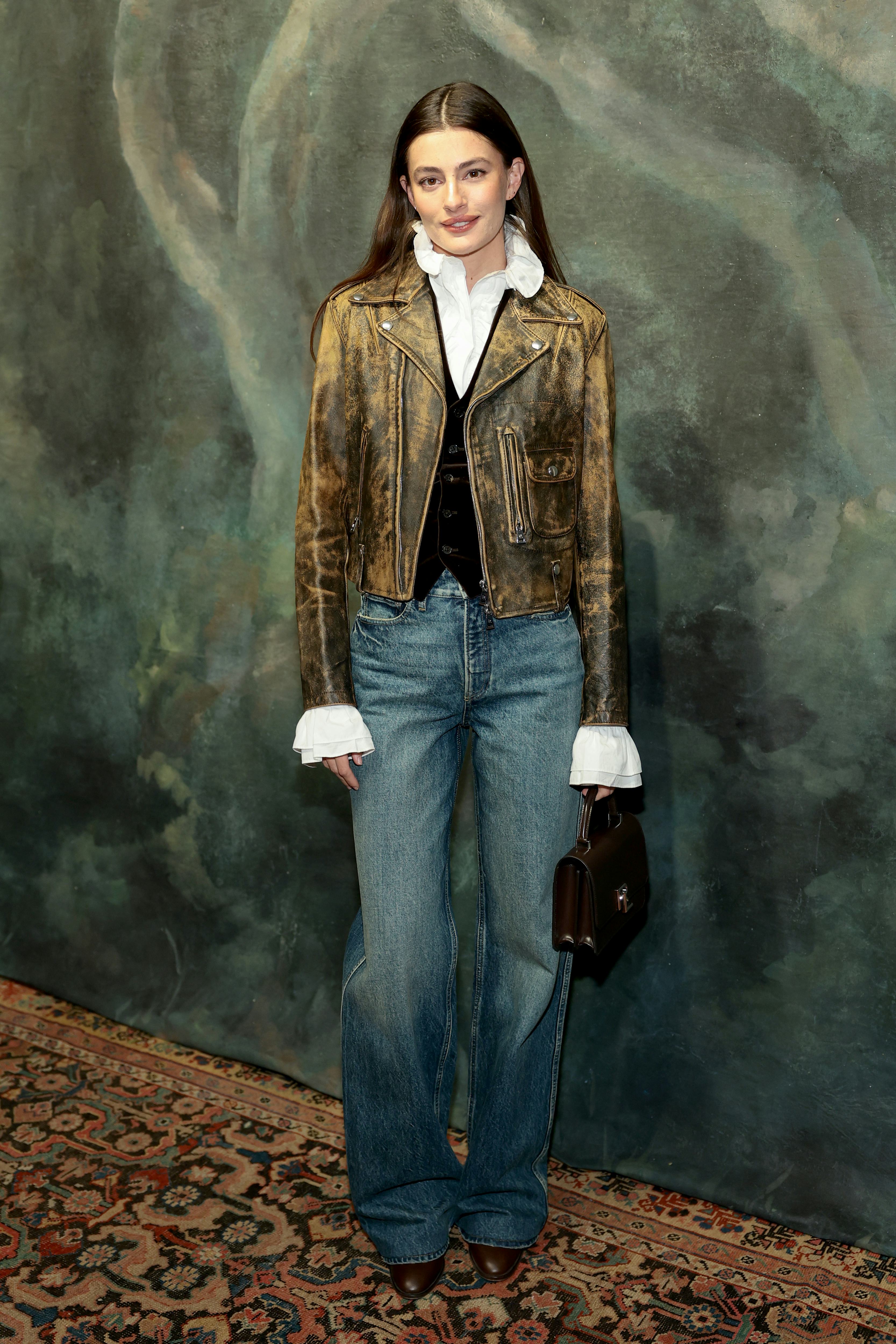 NEW YORK, NEW YORK - FEBRUARY 10: Diana Silvers attends the Ralph Lauren fashion show during New Yor...