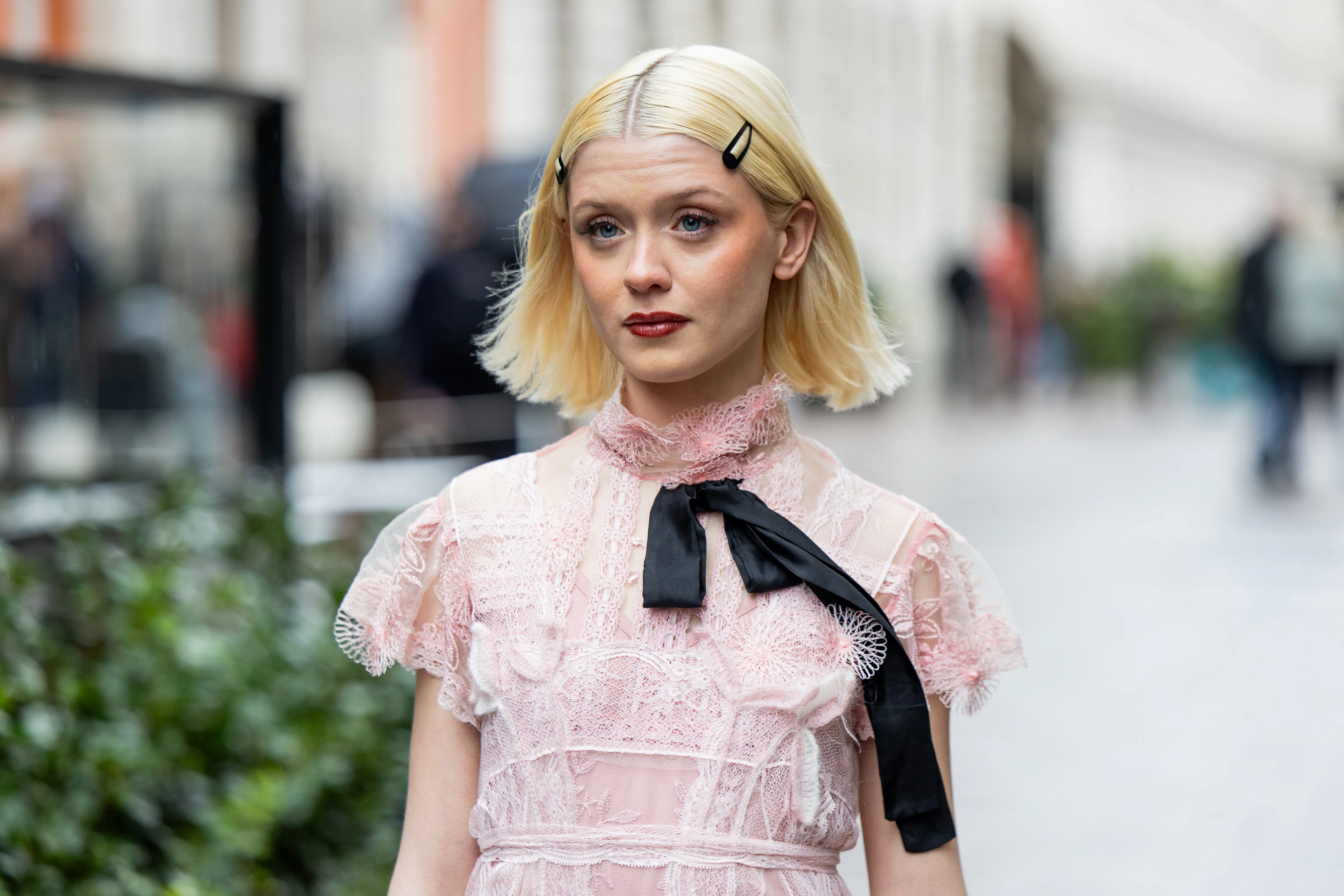 London Fashion Week Fall/Winter 2026 Street Style Beauty Looks 
