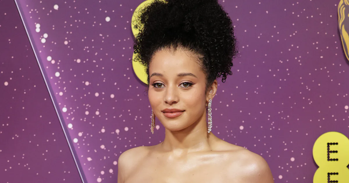 BAFTAs 2026: Der rote Teppich – Alle Promi-Looks