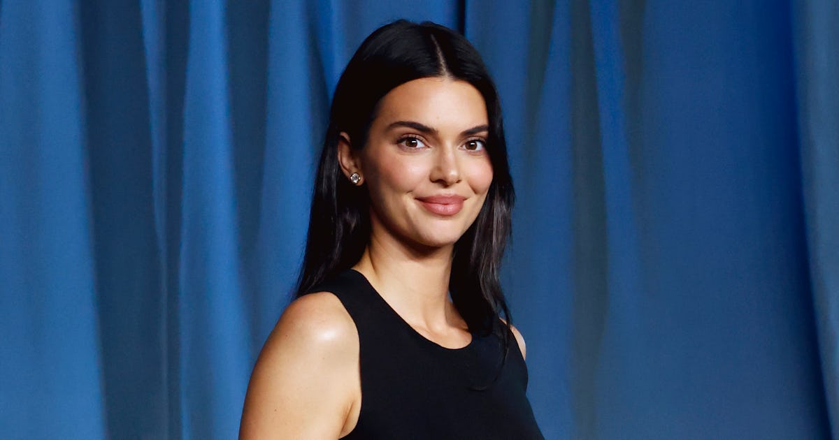Kendall Jenner's Pencil Skirt 'Fit Served Major Carolyn Bessette Kennedy Energy