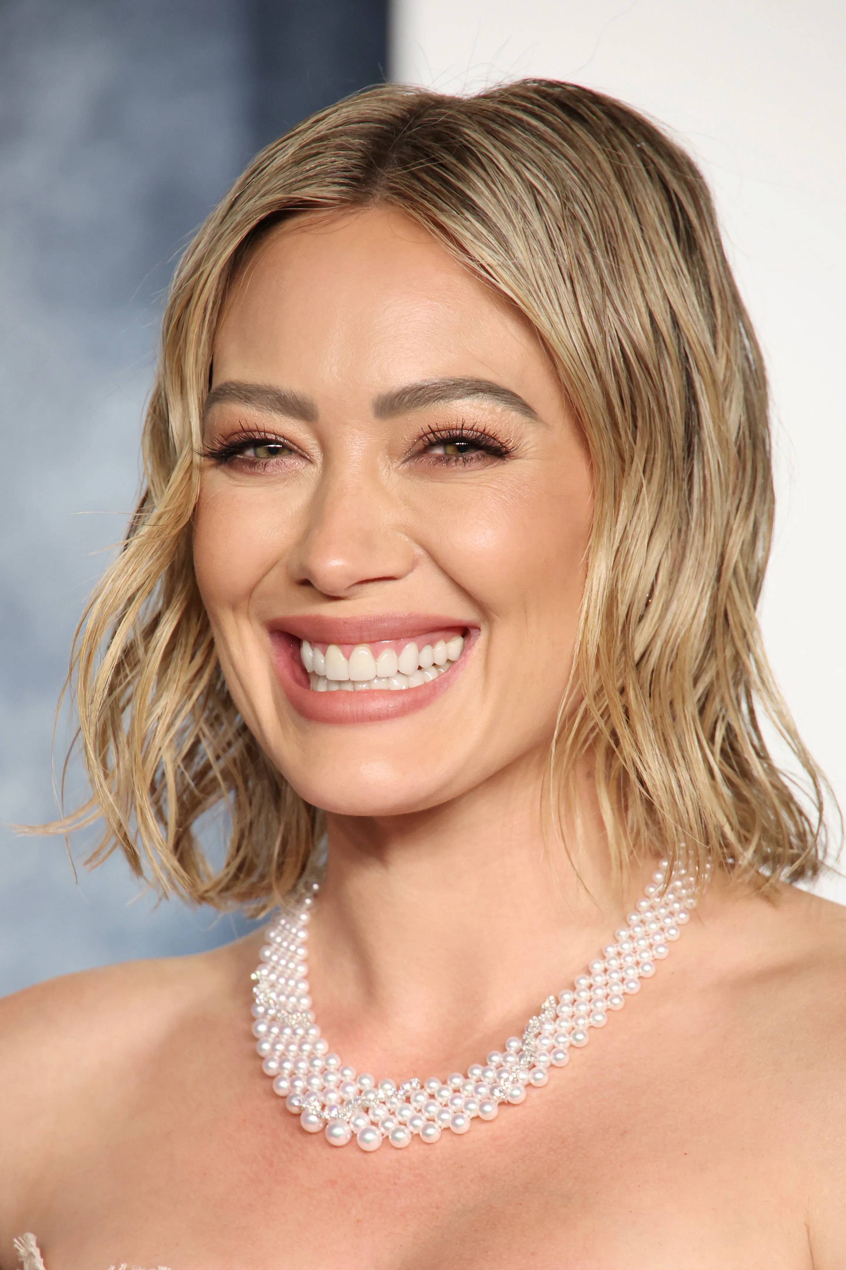Hilary Duff with a hydro bob 