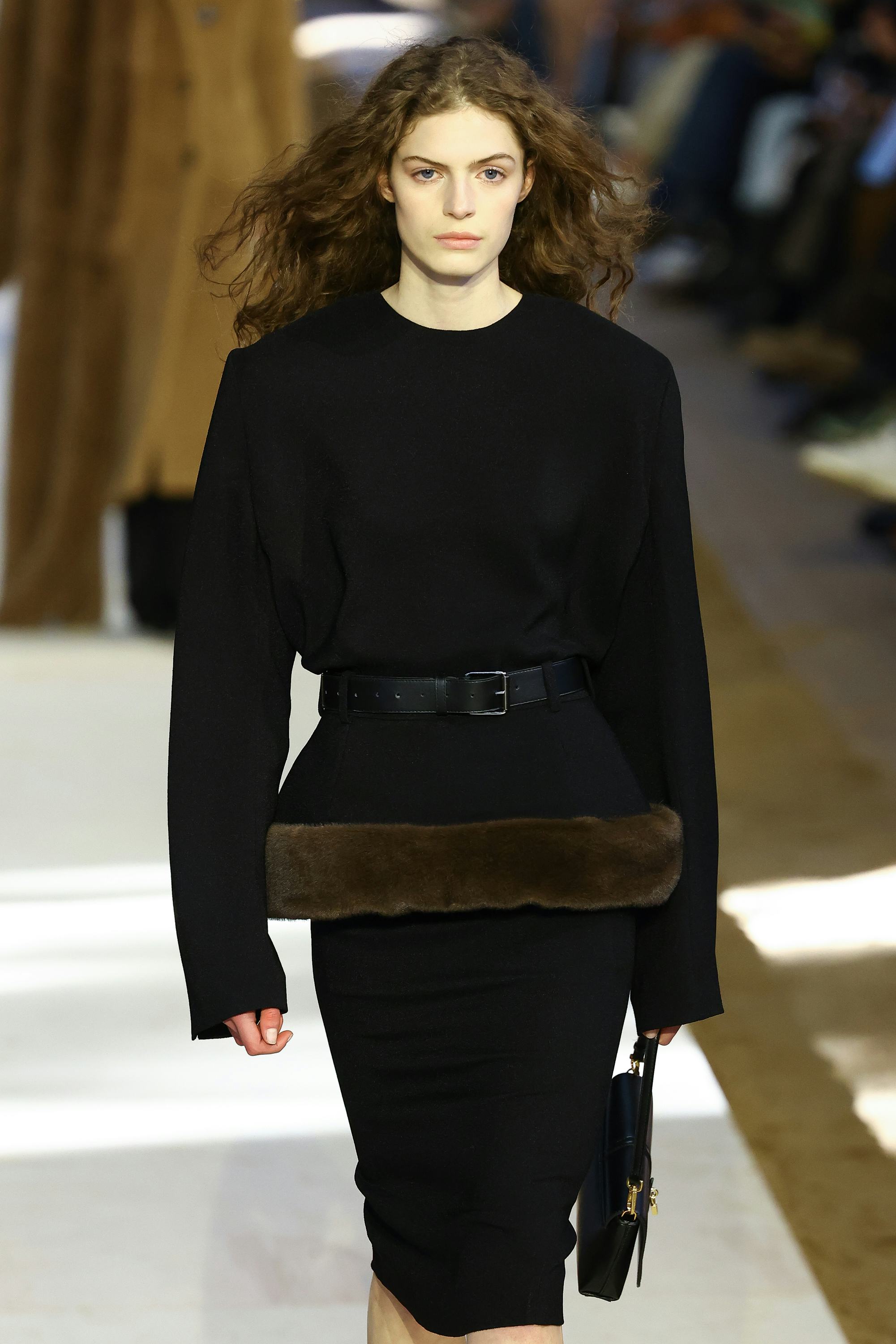 PARIS, FRANCE - MARCH 04: (EDITORIAL USE ONLY - For Non-Editorial use please seek approval from Fash...