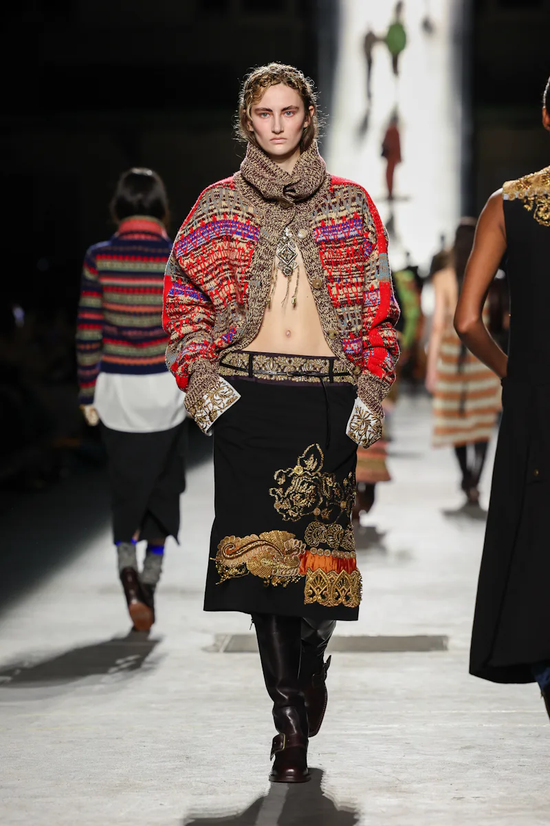PARIS, FRANCE - MARCH 04: (EDITORIAL USE ONLY - For Non-Editorial use please seek approval from Fash...