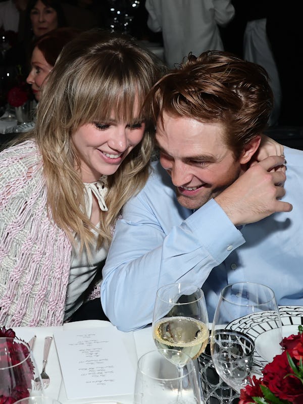 BEVERLY HILLS, CALIFORNIA - MARCH 12: (L-R) Suki Waterhouse and Robert Pattinson attend as W Magazin...