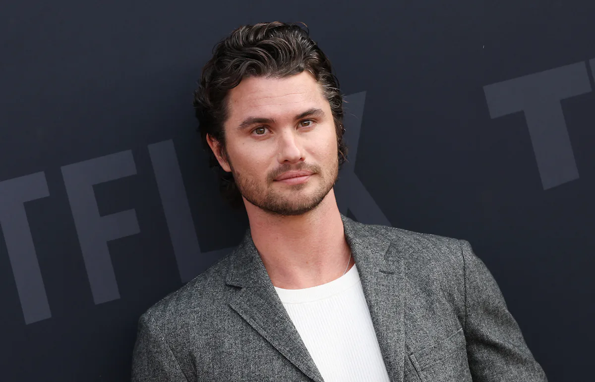 Chase Stokes Got A Large Back Tattoo After His Kelsea Ballerini Breakup