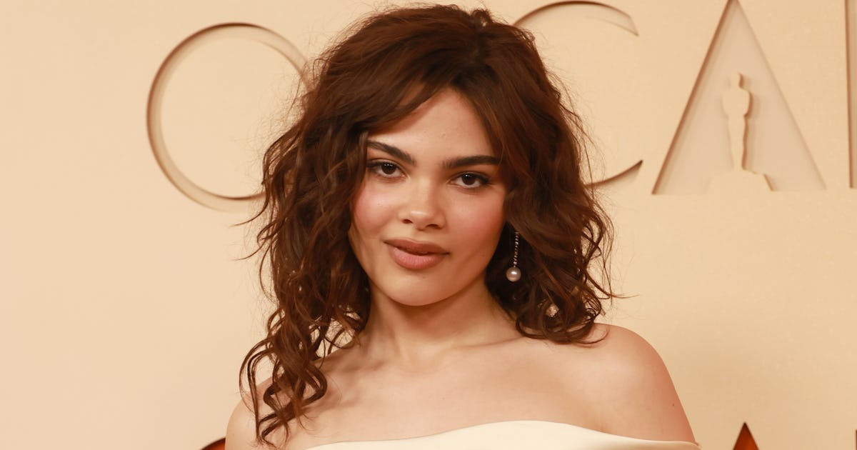 Ariana Greenblatt, Arden Cho, & More Chic Stars Brought The Drama To The Oscars