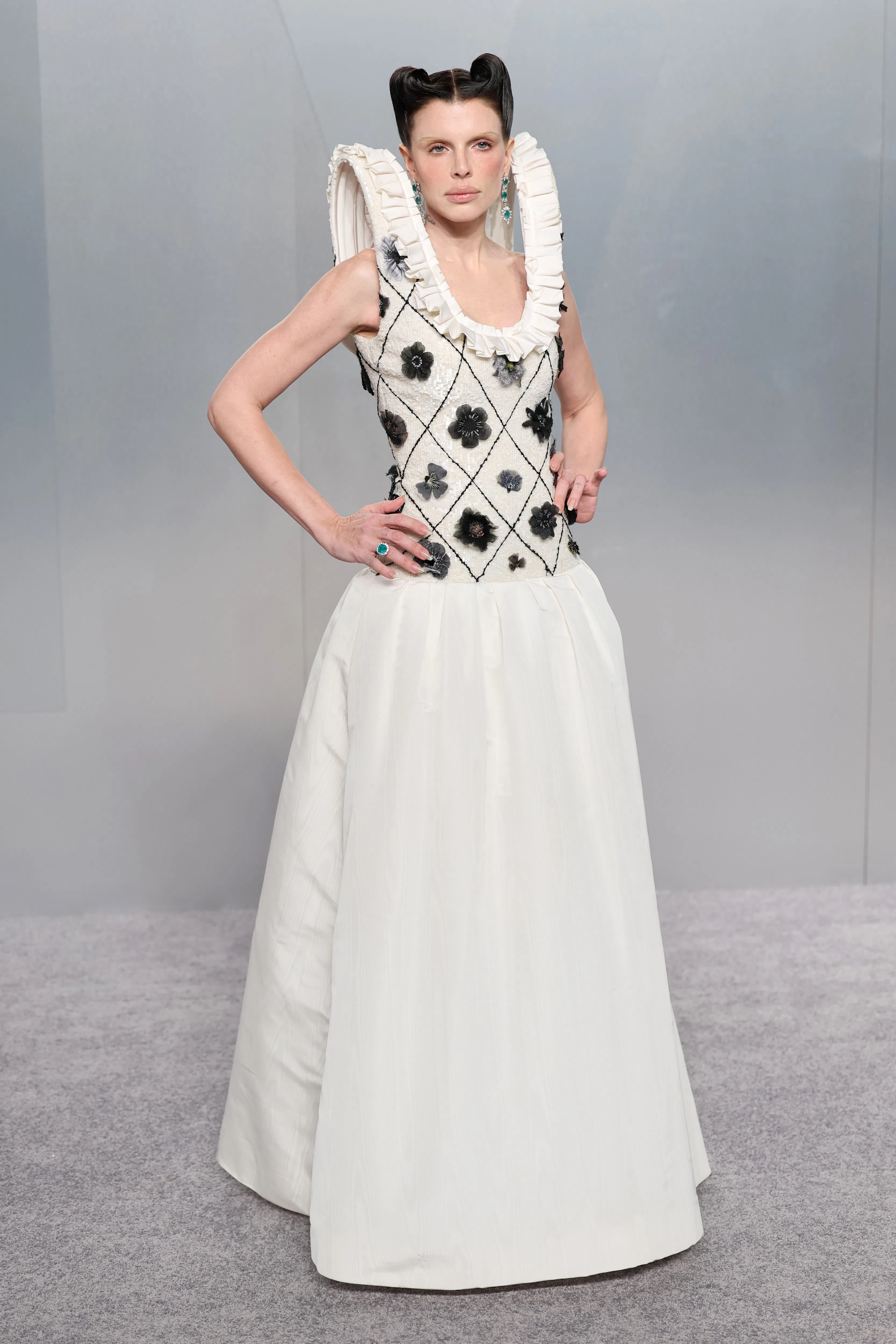 Julia Fox attends the 2026 Vanity Fair Oscar Party 