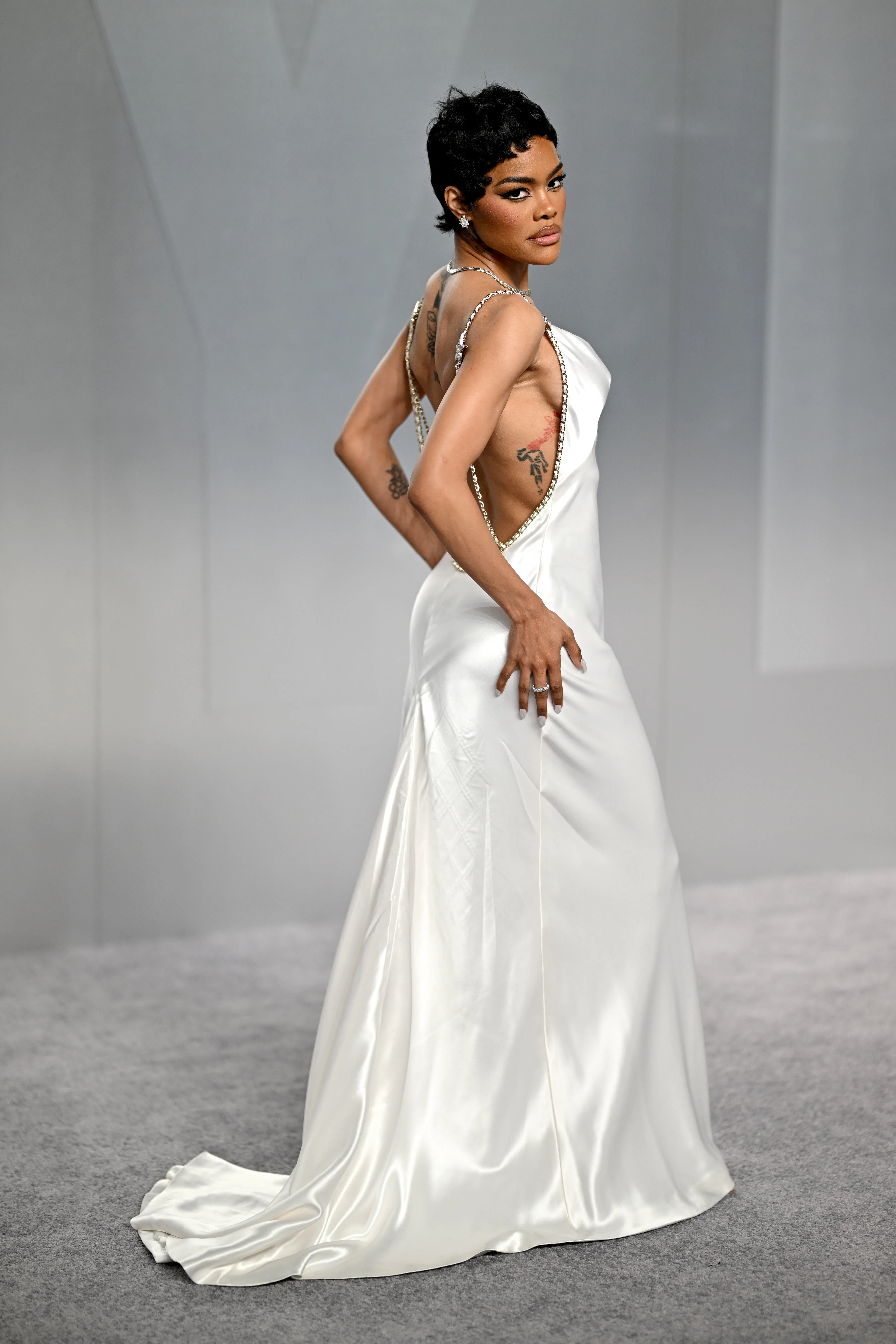 Side Boob Was Everywhere At The 2026 Academy Awards Teyana Taylor