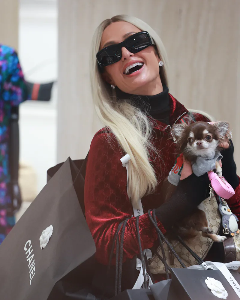 Paris Hilton in Milan with silvery blonde hair