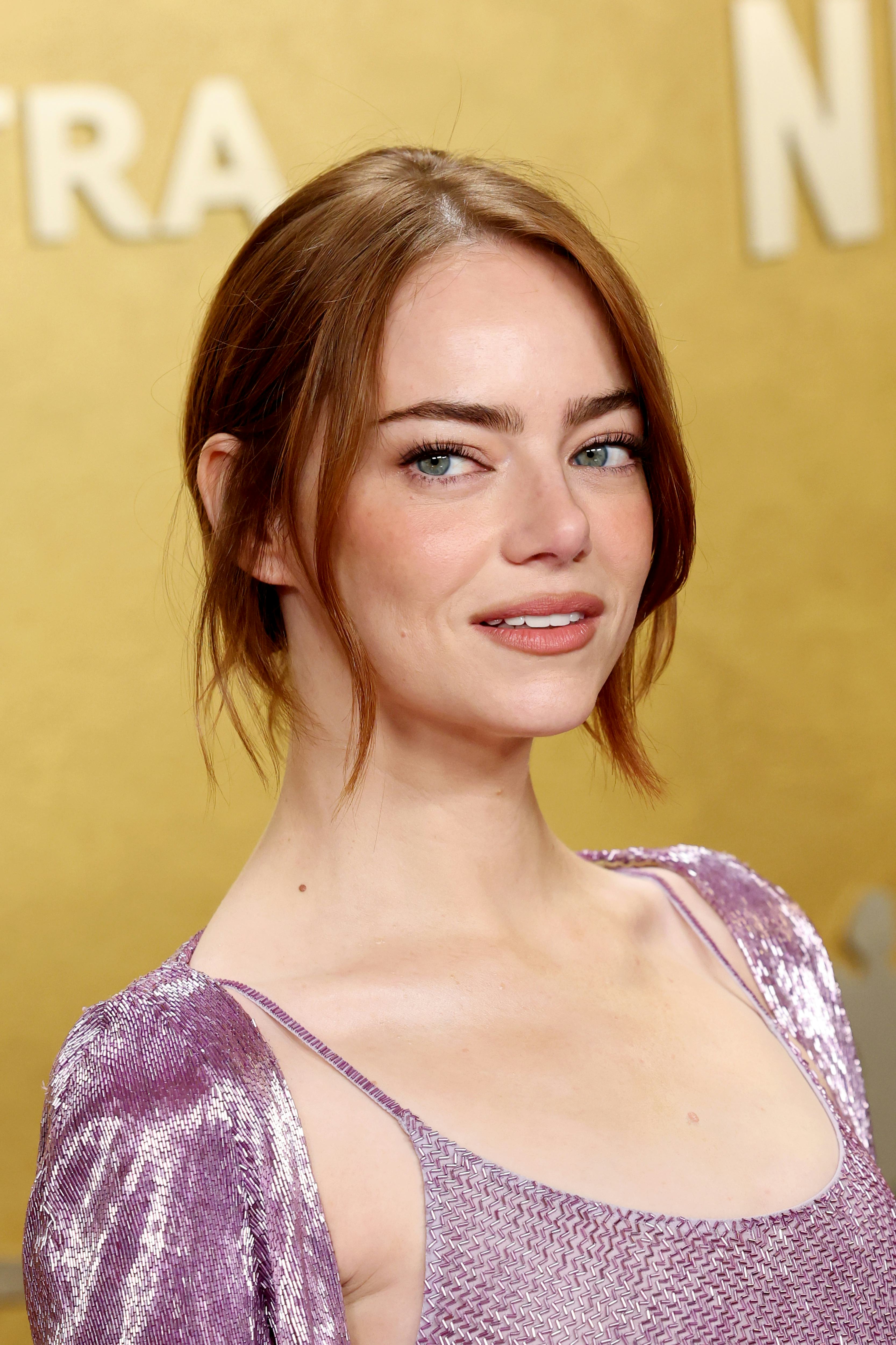 Emma Stone attends the 32nd Annual Actor Awards