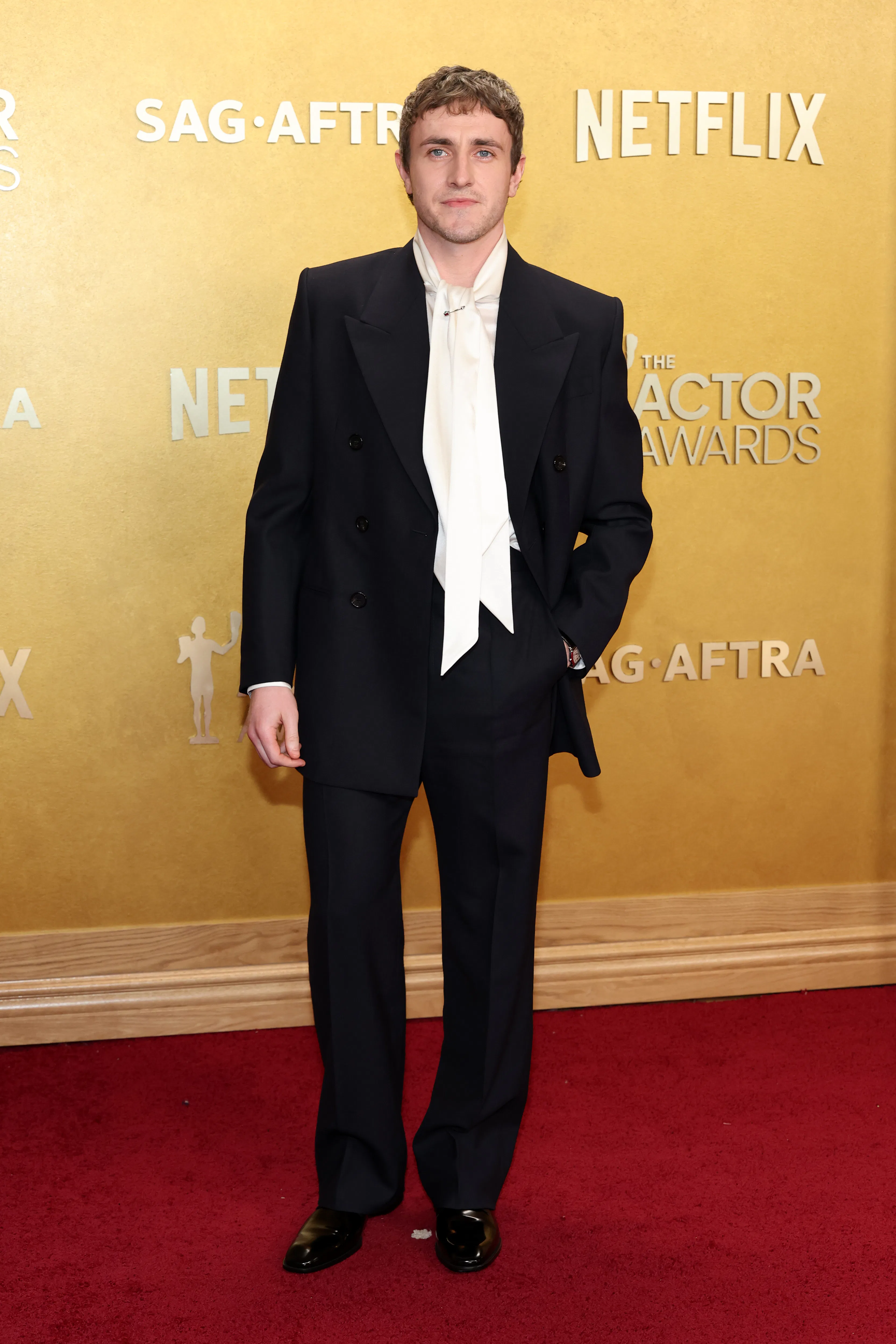 LOS ANGELES, CALIFORNIA - MARCH 01: Paul Mescal attends the 32nd Annual Actor Awards at Shrine Audit...