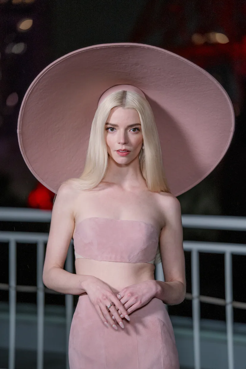 Anya Taylor-Joy's Super-Sized Hat