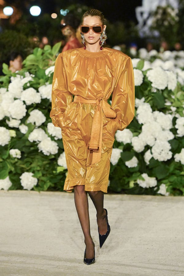 PARIS, FRANCE - SEPTEMBER 29: Bella Hadid walks the runway during the Saint Laurent Ready to Wear Sp...