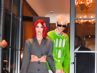 Machine Gun Kelly left a flirty comment on his ex Megan Fox's Instagram.