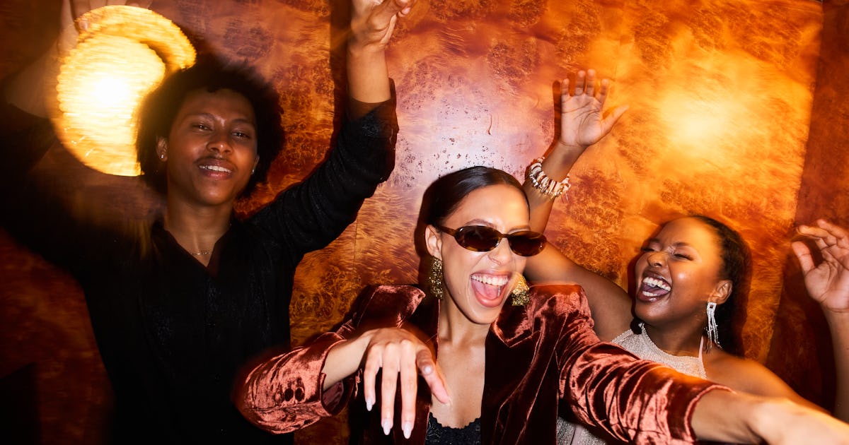 According To TikTok, This '70s Song Helps You Manifest More Money