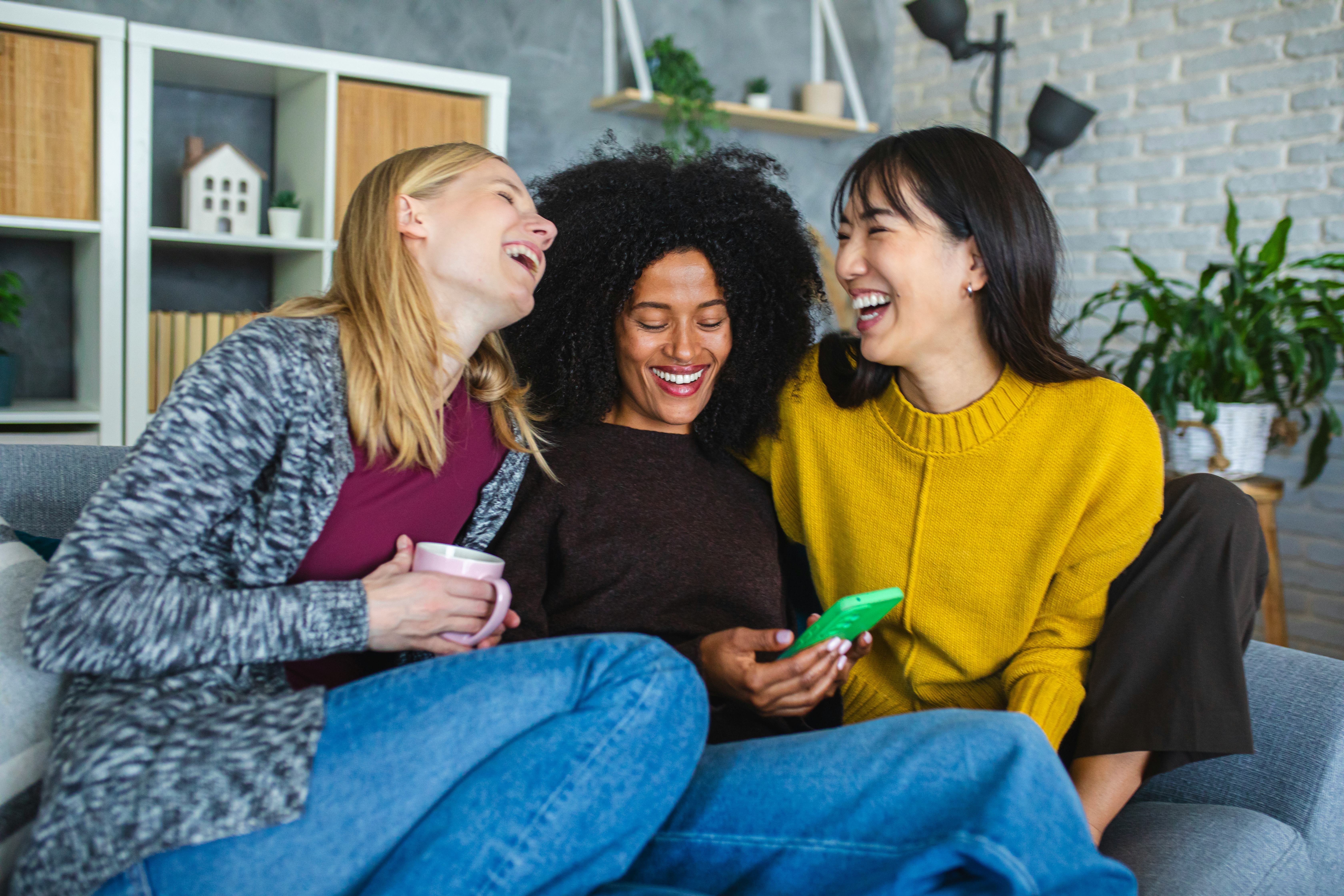 A "Memory Mining" Night With Your Friends Is A Nostalgic Way To Save Money