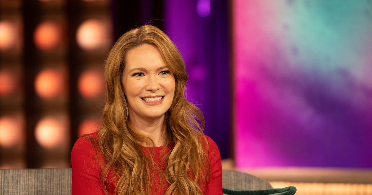 'ACOTAR' Books 6 & 7 Are Coming Out Way Sooner Than You Think