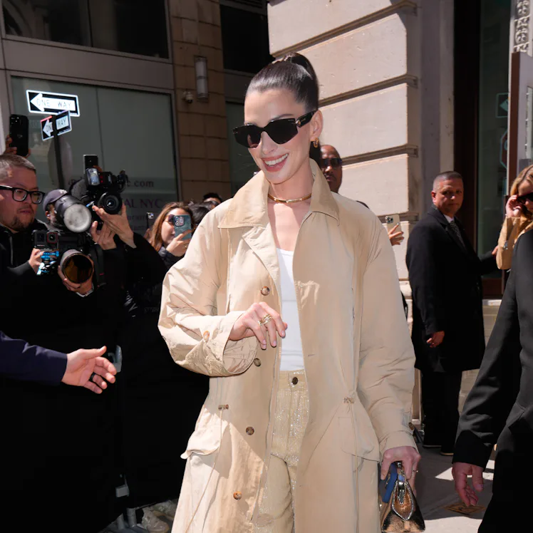 NEW YORK, NY - APRIL 17: Anne Hathaway is seen at the Ralph Lauren Fashion Show on April 17, 2025 in...