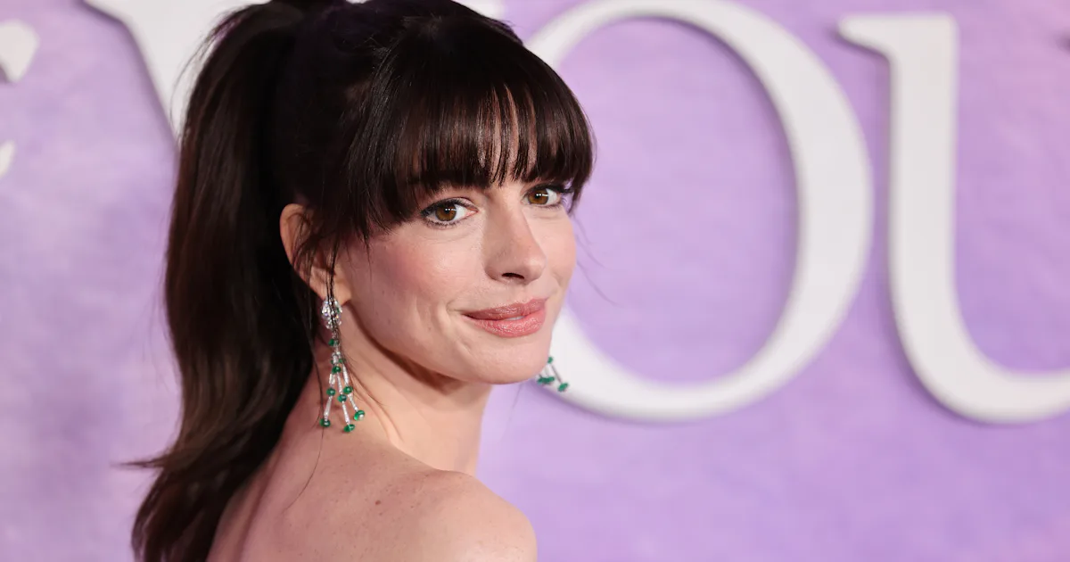 Anne Hathaway Actually Found A Way To Wear Fashion's Fave Lingerie At The Office