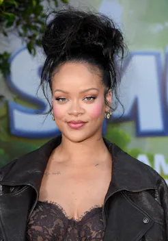 Rihanna has been carrying a 'Dracula' bag that nails the literary chic aesthetic.