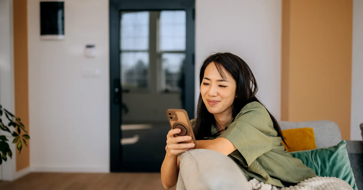 You Can Pry This Cheugy Millennial Habit From My Cold, Dead Hands