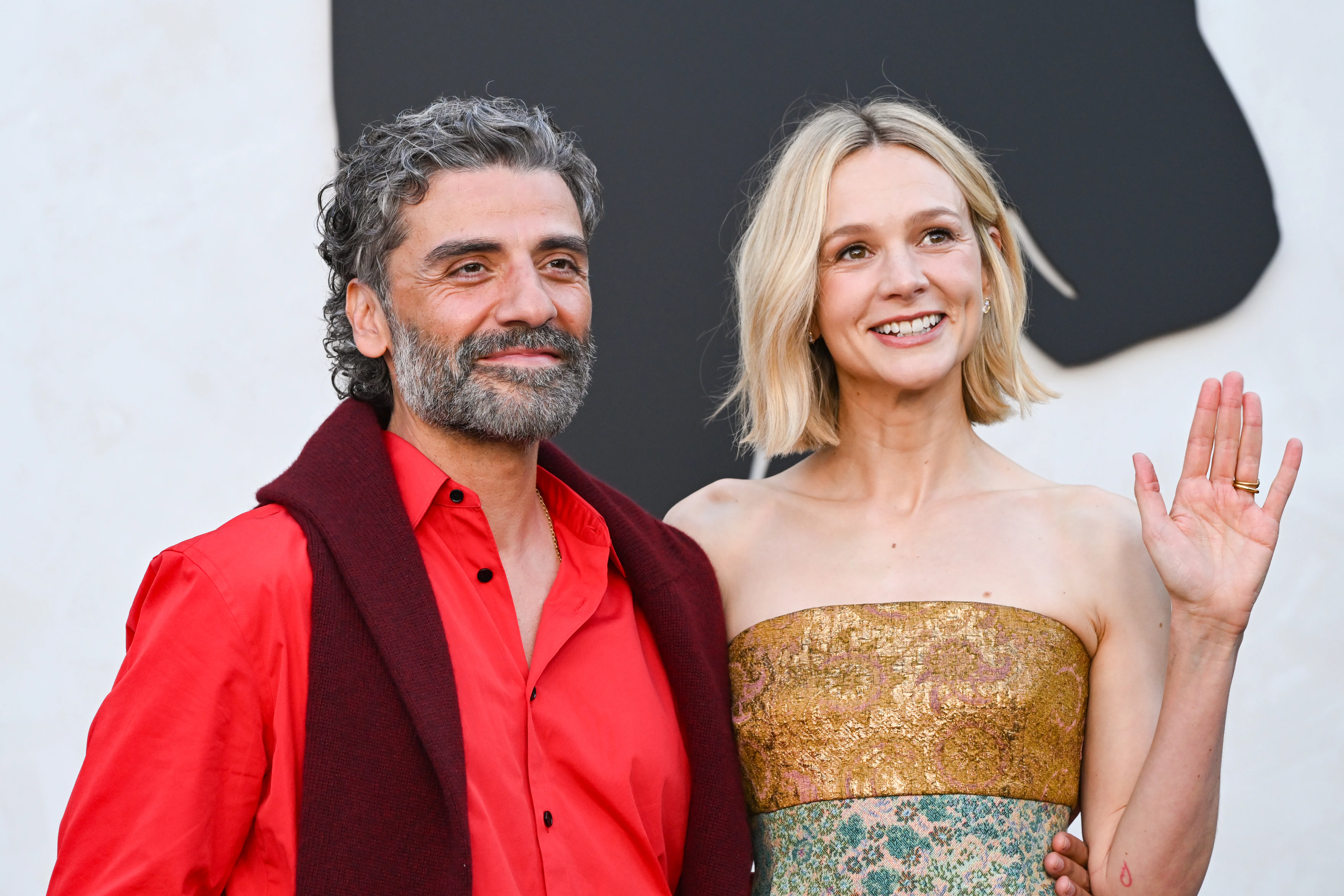 Exclusive: Oscar Isaac Shares "Beautiful Surprise" Of Reuniting With Carey Mulligan On 'Beef'