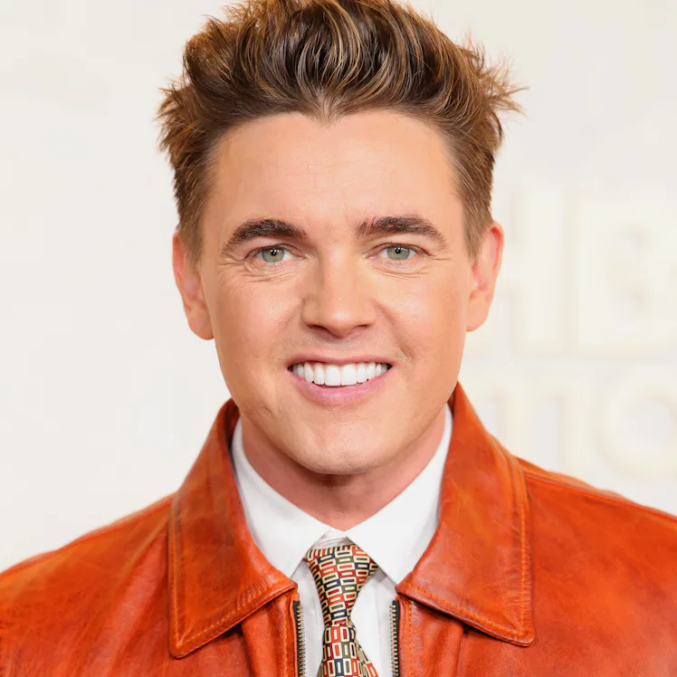 Jesse McCartney at Hacks Season 5 premiere. Photo via Getty Images