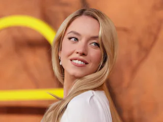 'The Devil Wears Parada 2's writer Aline Brosh McKenna shut down Sydney Sweeney casting rumors.