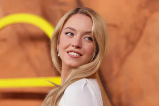 'The Devil Wears Parada 2's writer Aline Brosh McKenna shut down Sydney Sweeney casting rumors.