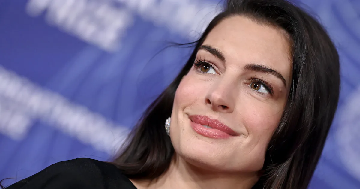 'The Princess Diaries 3' Is Still Happening, Thank God