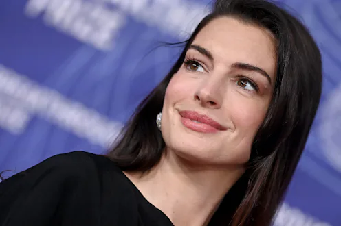 SANTA MONICA, CALIFORNIA - APRIL 18: Anne Hathaway attends the 12th Breakthrough Prize Ceremony at B...