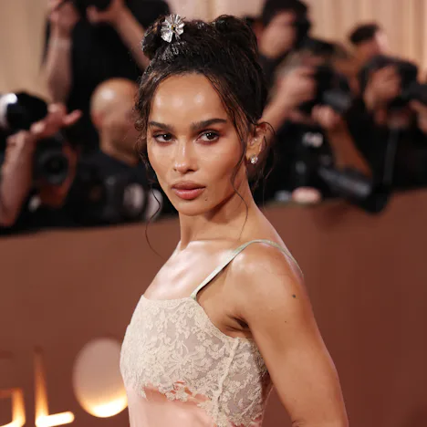 Taylor Swift has reportedly invited Zoë Kravitz to her wedding to Travis Kelce.