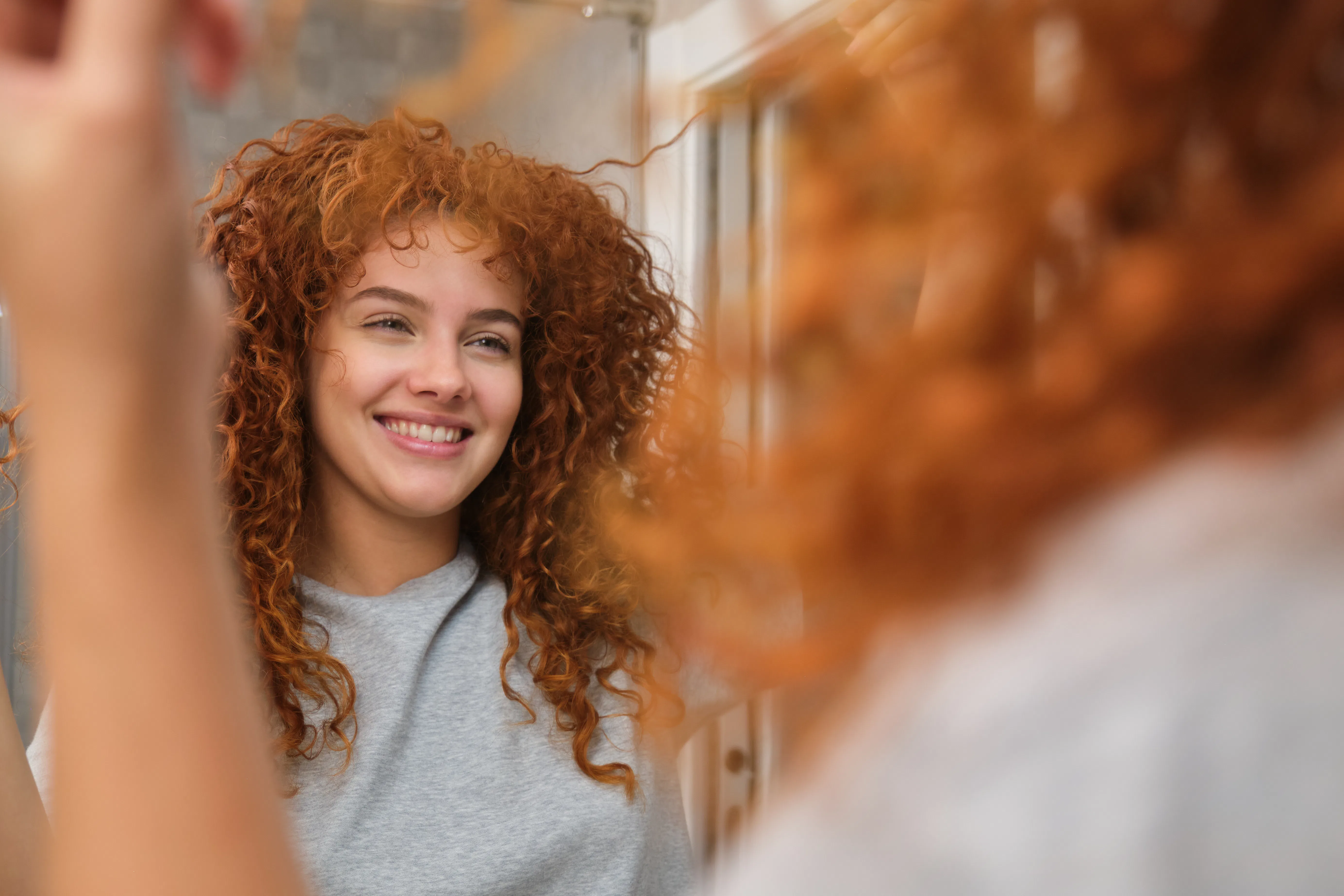 The Viral "Model Stretch" Is The Runway-Approved Way To Fix Your Posture