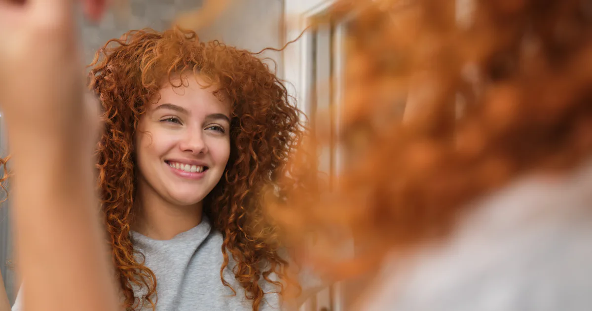 The Viral "Model Stretch" Is The Runway-Approved Way To Fix Your Posture