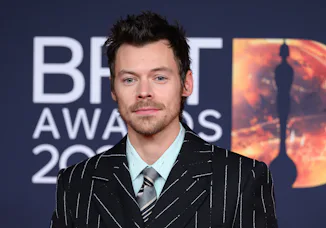 Harry Styles and Zoë Kravitz sparked engagement rumors.