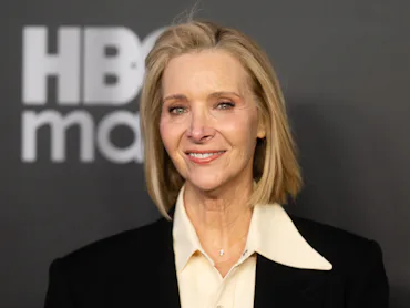 LONDON, ENGLAND - MARCH 25: Lisa Kudrow attends the "HBO Max UK and Ireland" launch party at Queen E...