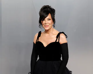 Kris Jenner shut down rumors she's unhappy with her facelift.