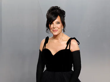 Kris Jenner shut down rumors she's unhappy with her facelift.