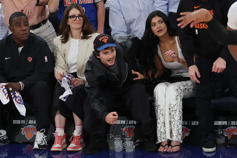 NEW YORK, NEW YORK - APRIL 28: Tracy Morgan, Tina Fey, Timothée Chalamet, and Kylie Jenner attend Ga...