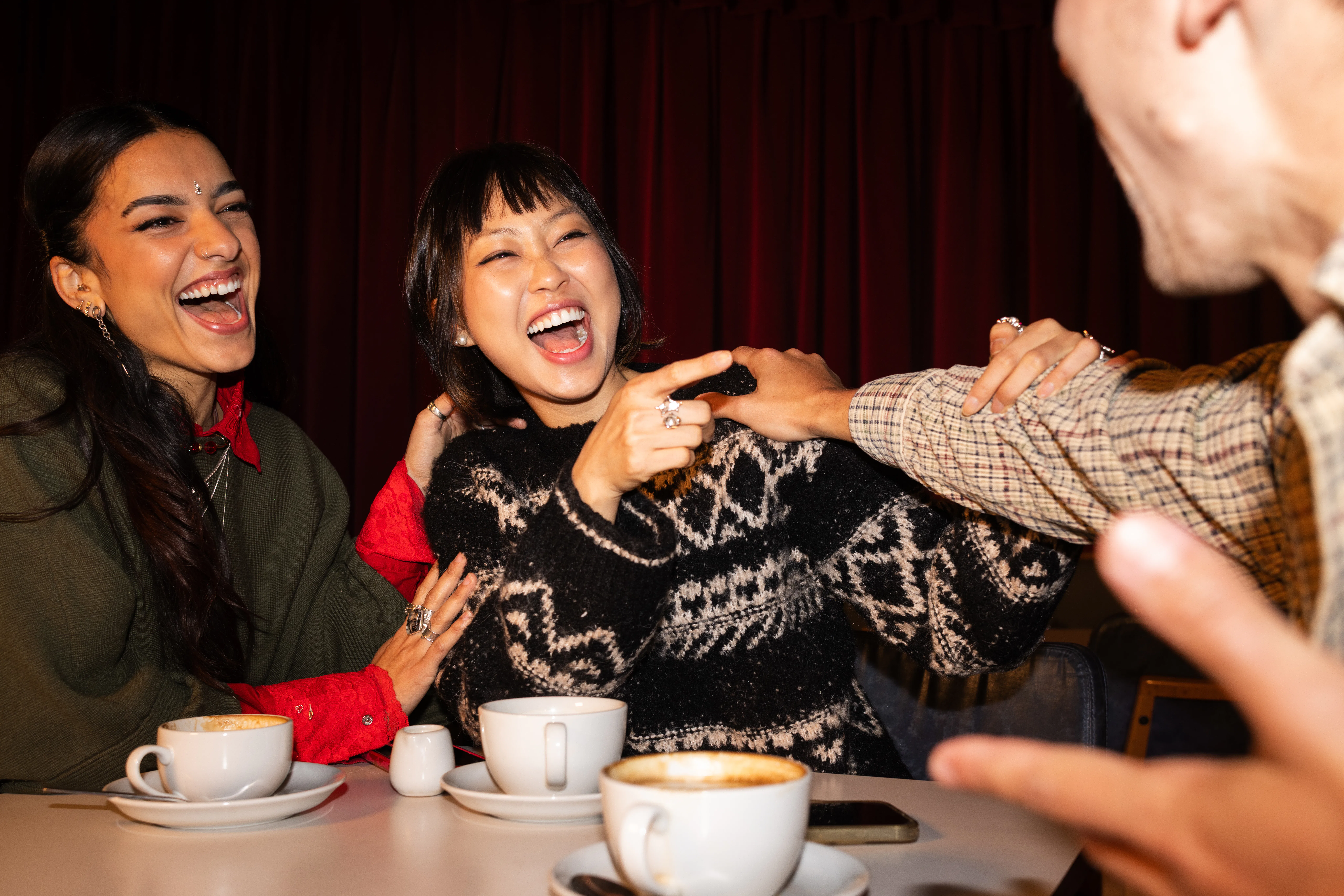 AI can impact friend groups