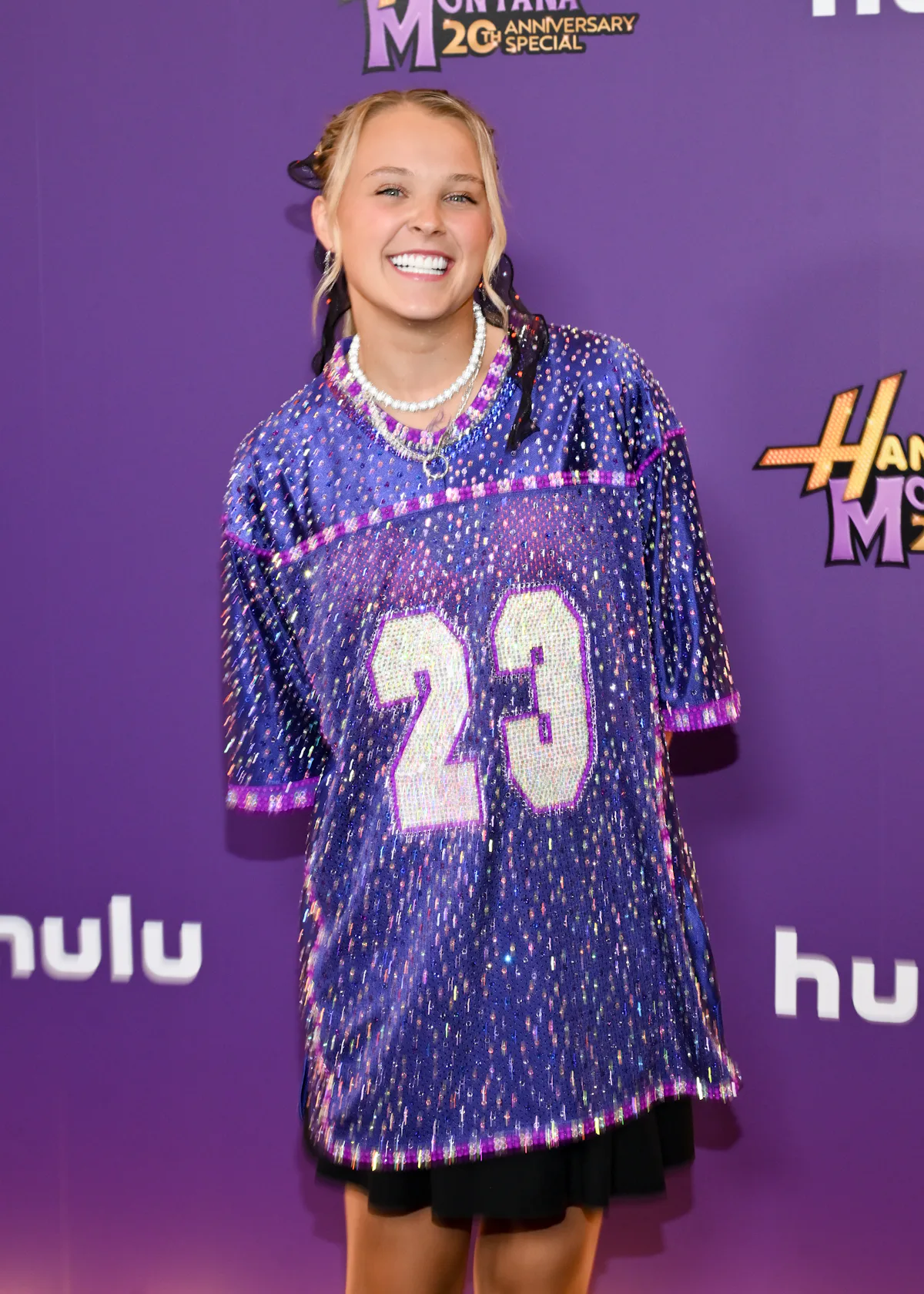 JoJo Siwa Opens Up About Queer Identity & Chris Hughes Romance