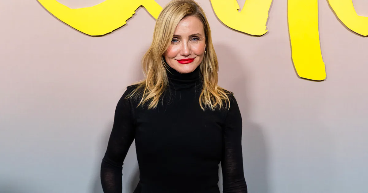 Cameron Diaz setzt mit einem Farbtupfer auf ihren glamourösen Stil
