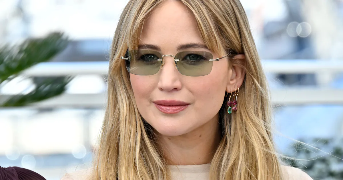 "Color-Maxxing" Is The Jennifer Lawrence-Approved Fashion Trend For Spring 2026